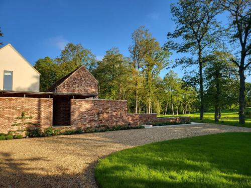 Private Apartment at Woodland Retreat