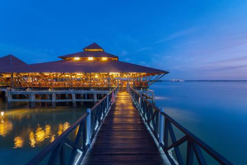 Restaurant, Mayang Sari Beach Resort in Bintan Island