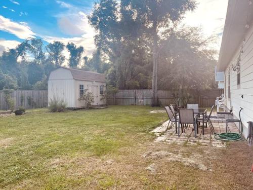 Private Cottage Moments away from Downtown Pensacola/Beach