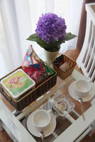 Lotus Hotel A24 Van Phuc -by Bay Luxury