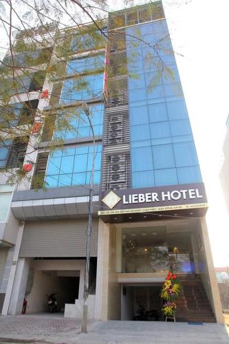 Lotus Hotel A24 Van Phuc -by Bay Luxury