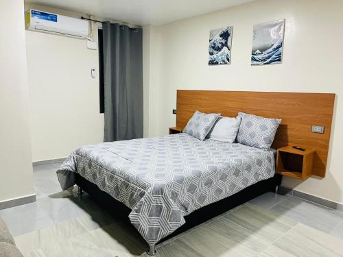1 queen bed