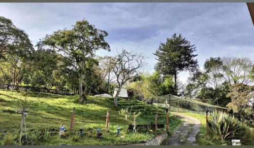 Cabaña El Oásis (Cabana El Oasis) in Moniquira