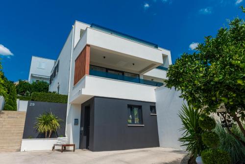 K&N LuxApartment - Jacuzzi and Magnificent Sea view in Mlini