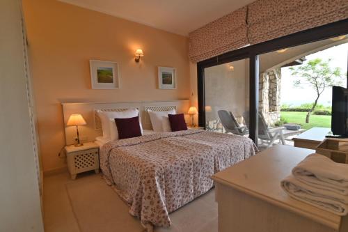 Club Residence at BlackSeaRama Golf Room Type - Two-Bedroom Apartment with Sea View Club Residence at BlackSeaRama Golf Room Type - Two-Bedroom Apartment with Sea View