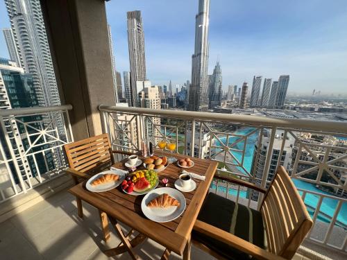 Prestige Living 2BR with Full Burj Khalifa and Fountain View by Auberge, Dubai (photo 4)