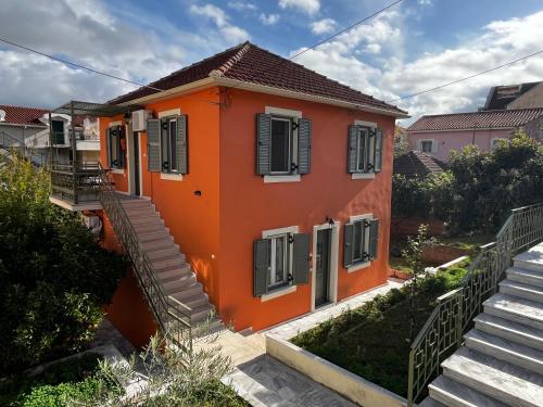 Live like a local in the heart of Argostoli