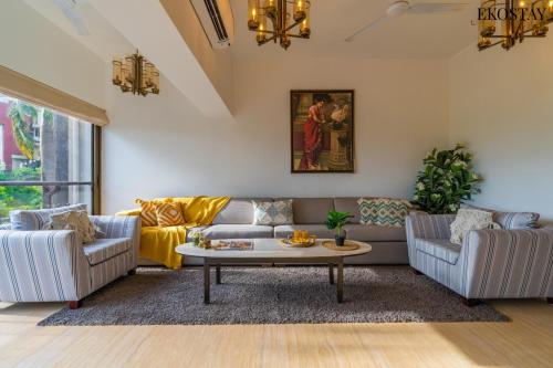 6 bedrooms, 7 beds
