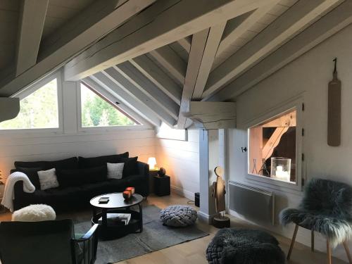 3 bedrooms, 4 beds