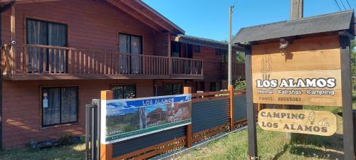 Viesnīcas āriene, Hostal Los Alamos Neltume in Neltume