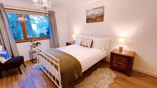 Stylish Garden Flat Near Loch Ness - Perfect Nessie Stopover