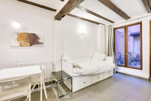 Charming studio historical center of Strasbourg, Страсбург (фото 3)