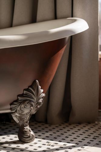 Bordűr Wellness Hotel Superior és Szőnyegmúzeum Room Type - Deluxe Queen Studio 