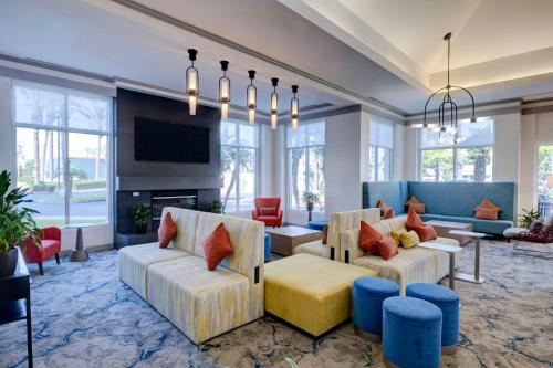 Hilton Garden Inn Anaheim/Garden Grove photo 1