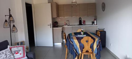 les campanules in Bourg-Saint-Maurice City Center