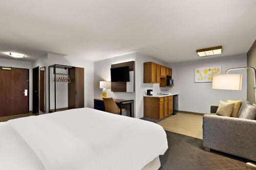 Comfort Inn & Suites Fremont