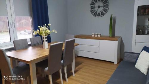 DREW BUD Spółka z o.o. Artur i Monika Oleksiuk (DREW BUD Spolka z o.o. Artur i Monika Oleksiuk) in 卡利舒波莫爾斯基