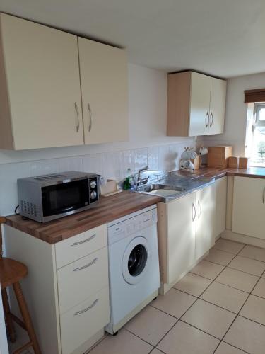 Bank Top Farm Cottages - image 12