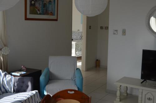 Mia's Cove Mia's Cove