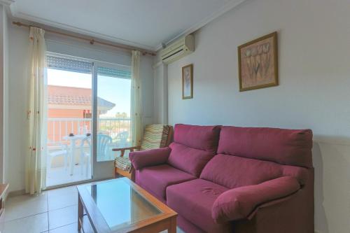 One-Bedroom Apartment image 4