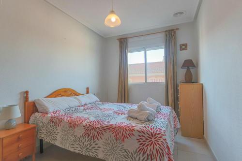 One-Bedroom Apartment image 3