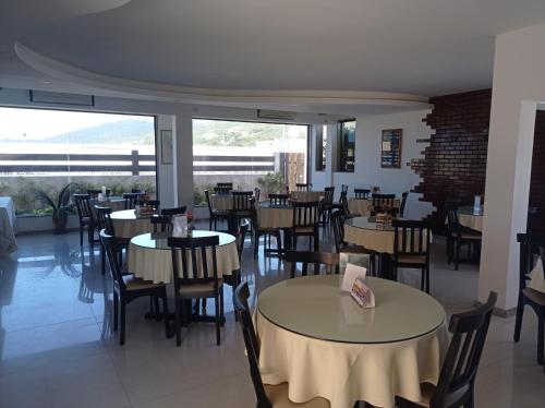 Pousada Canto da Baleia in Arraial do Cabo