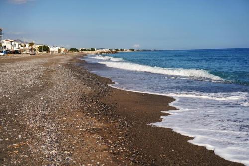 Achinos *1, Seaside, between Ierapetra & Myrtos !