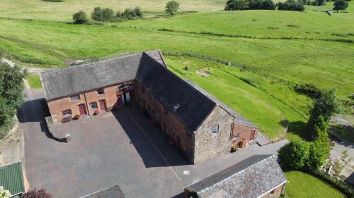 Bank Top Farm Cottages - image 9