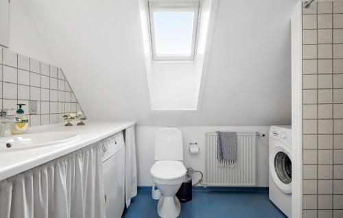 Bathroom, 1 Bedroom Amazing Apartment In Mariager in Mariager