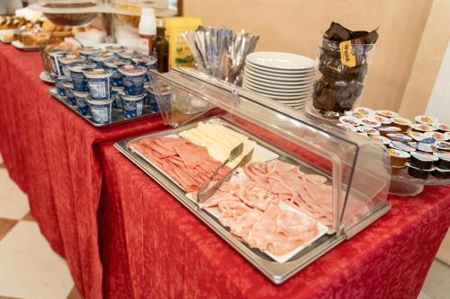 Hotel Tivoli - image 2