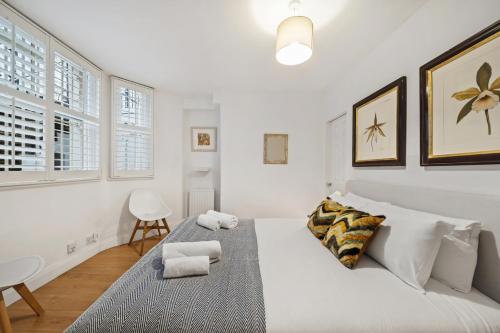 2 BR garden flat in W Kensington, Londra (foto 9)