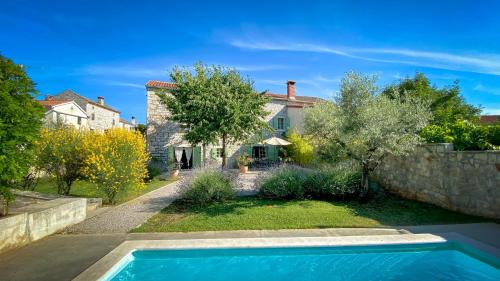 Seadmed, Villa Kalu in Central Istria for 6 people with private pool in Mrgani