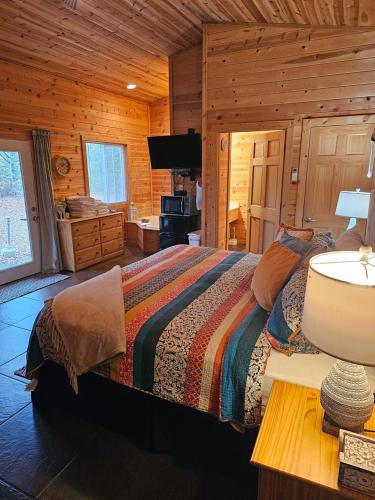 Honey Bear Haven Suite 4 in Eureka Springs, Vereinigte Staaten von Amerika