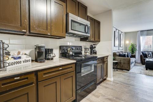 Leon Valley Home Near SeaWorld and Aquarium! in San Antonio, USA