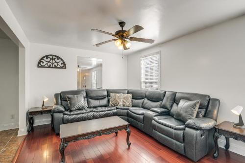 Pet-Friendly Silver Spring Home 2 Mi to Downtown!