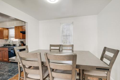 Pet-Friendly Silver Spring Home 2 Mi to Downtown! in Silver Spring (MD)
