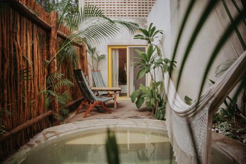 CASA CHAKÁ BOUTIQUE - image 3
