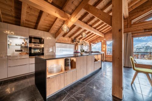 Chalet Heavenly Morzine - by EMERALD STAY