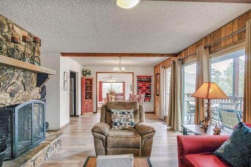 Hummingbird Haven - Charming Ruidoso Retreat - image 14
