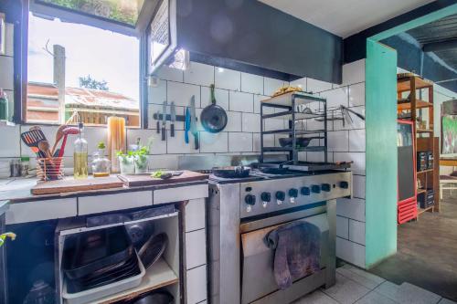 حانة/استراحة, Mundaka Hostel y Bar in El Tesoro