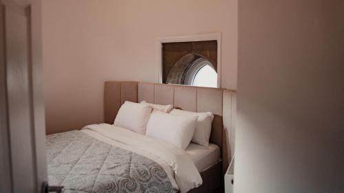 Royal Chambers Serviced Apartments, Glasgow