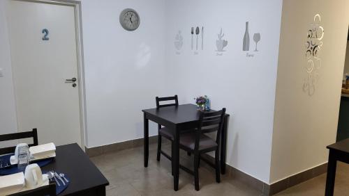 Joe & Vera's Vintage in กอร์โว ไอส์แลนด์