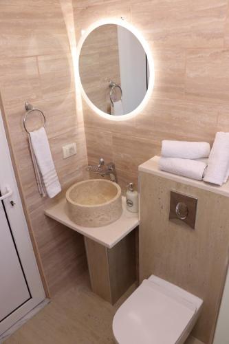 Studio image 5