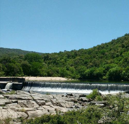 Casa De Campo La Melisa Frente Al Río