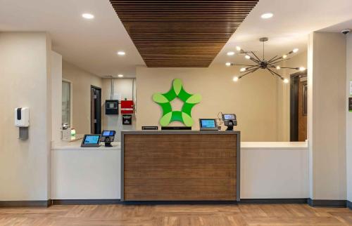 大廳, Extended Stay America Premier Suites - Pueblo in 普韋布洛