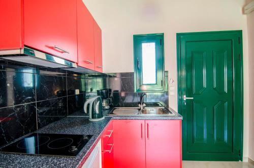 Kitchen, Irinis Garden in Parga