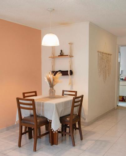 Private Room with Workspace & Balcony in Mexico City in Mexico City, Mexico