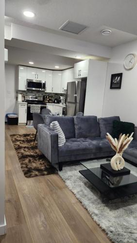 köök, Modern 2 Bedroom Basement Suite at West Edmonton in Acheson (AB)