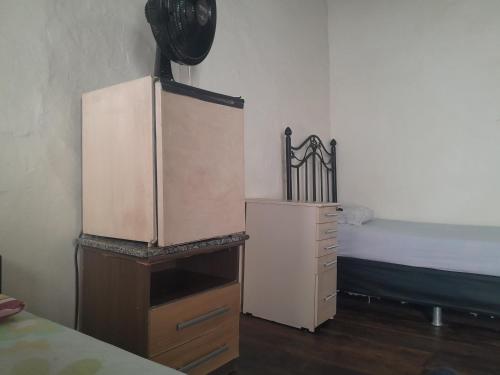 Twin Room image 1