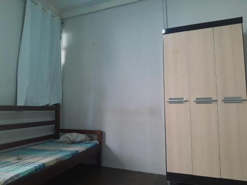 Twin Room image 2